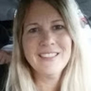 Meet your Posher, Caroline